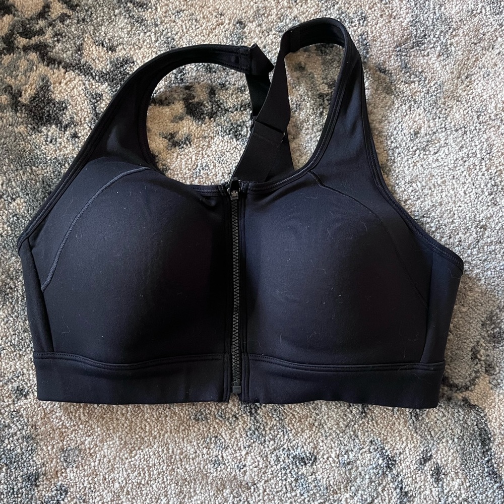 Under Armour High Intensity Sports Bra, Size medium.